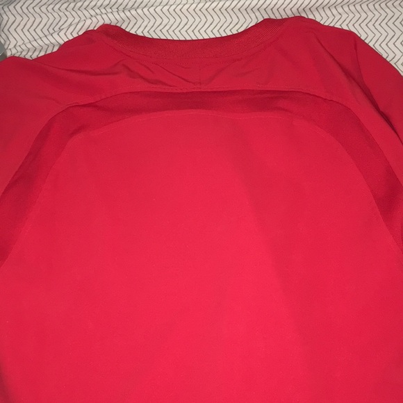 Red Under Amour Short Sleeve Jacket - Picture 6 of 7
